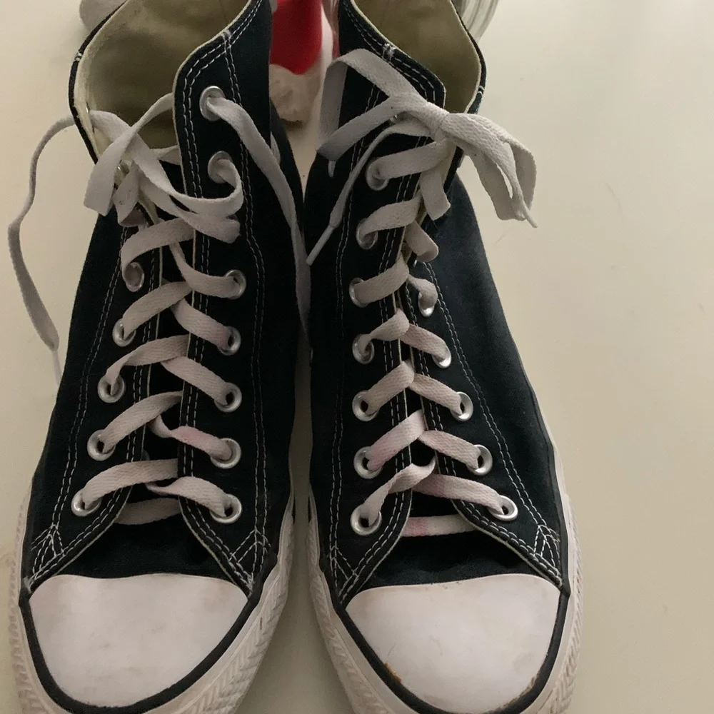 High Top Converse Shoes- Excellent Condition- Men’s Size 9, Women’s Size 11